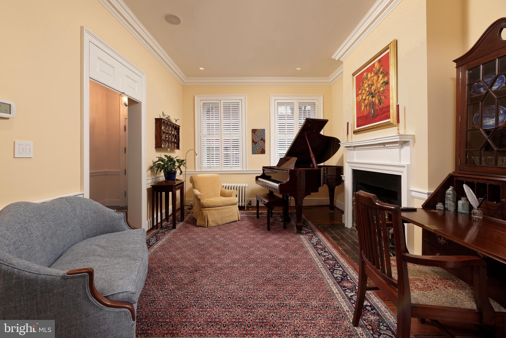 113-115 SOUTH LEE STREET