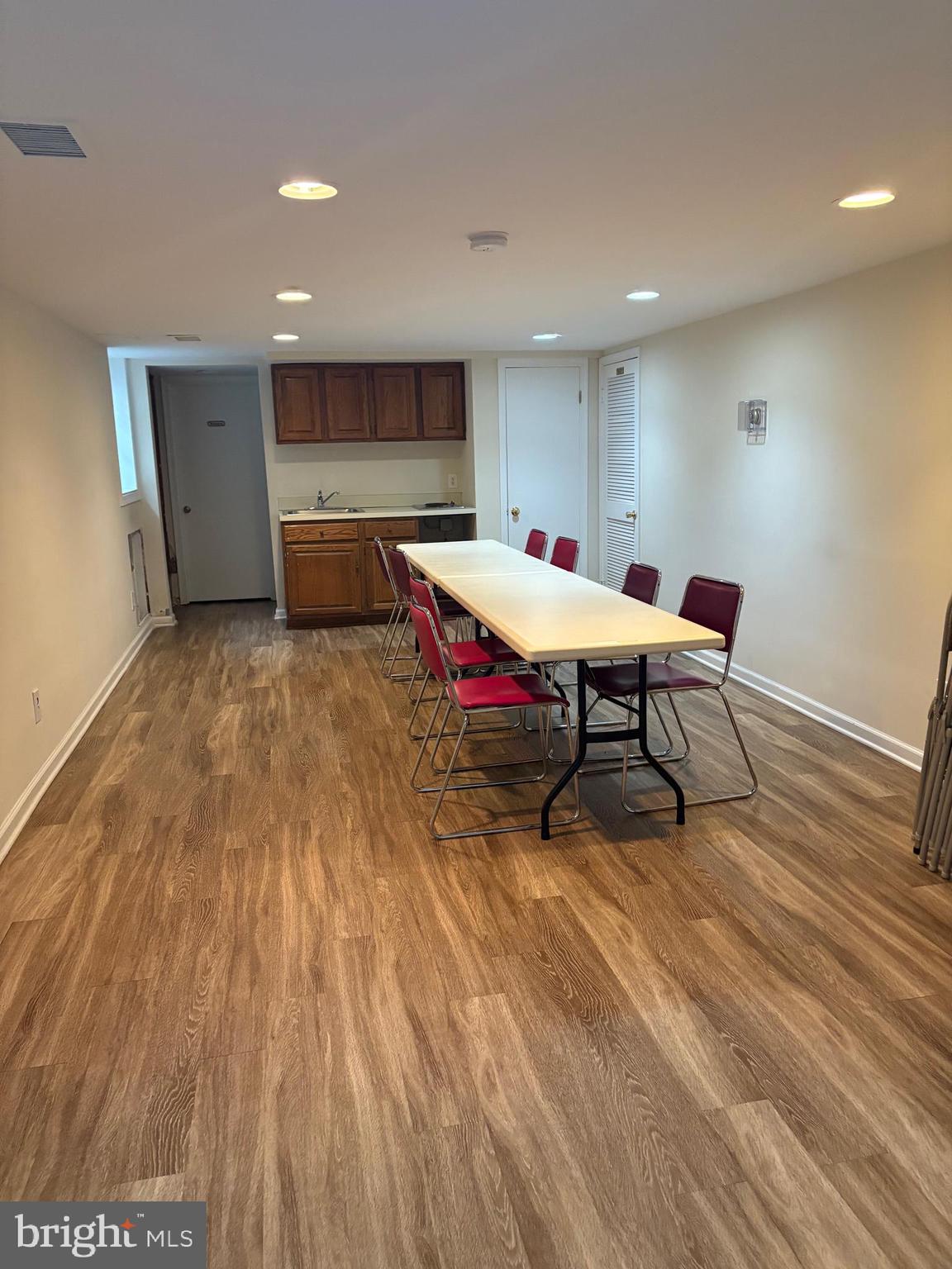 601 BASHFORD LANE 4