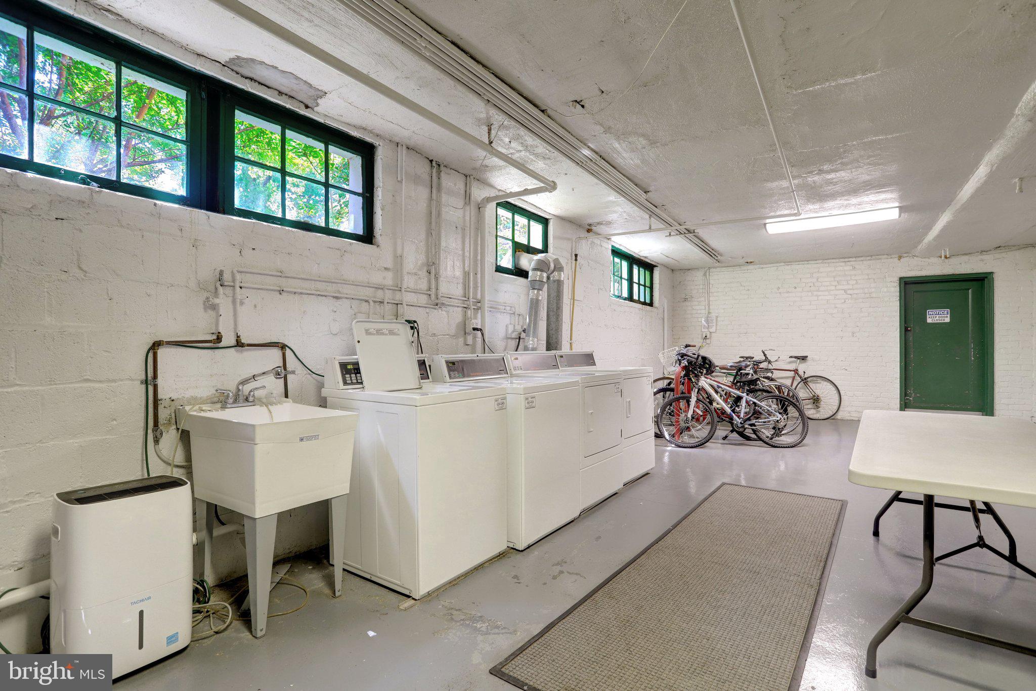 715 S WASHINGTON STREET S C-32