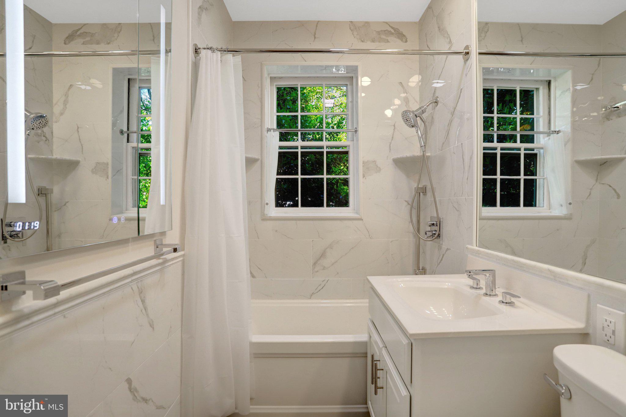 715 S WASHINGTON STREET S C-32