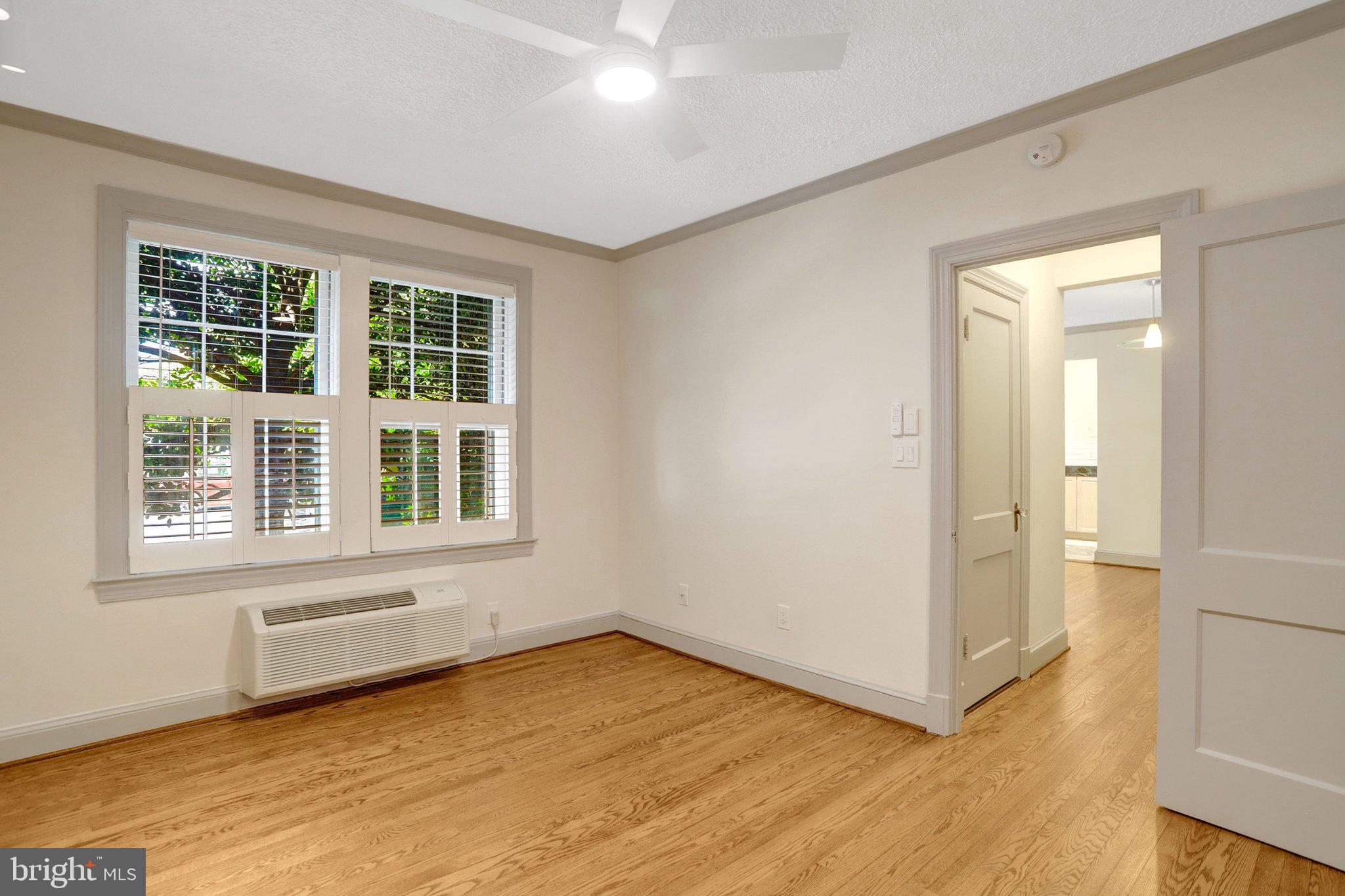 715 S WASHINGTON STREET S C-32