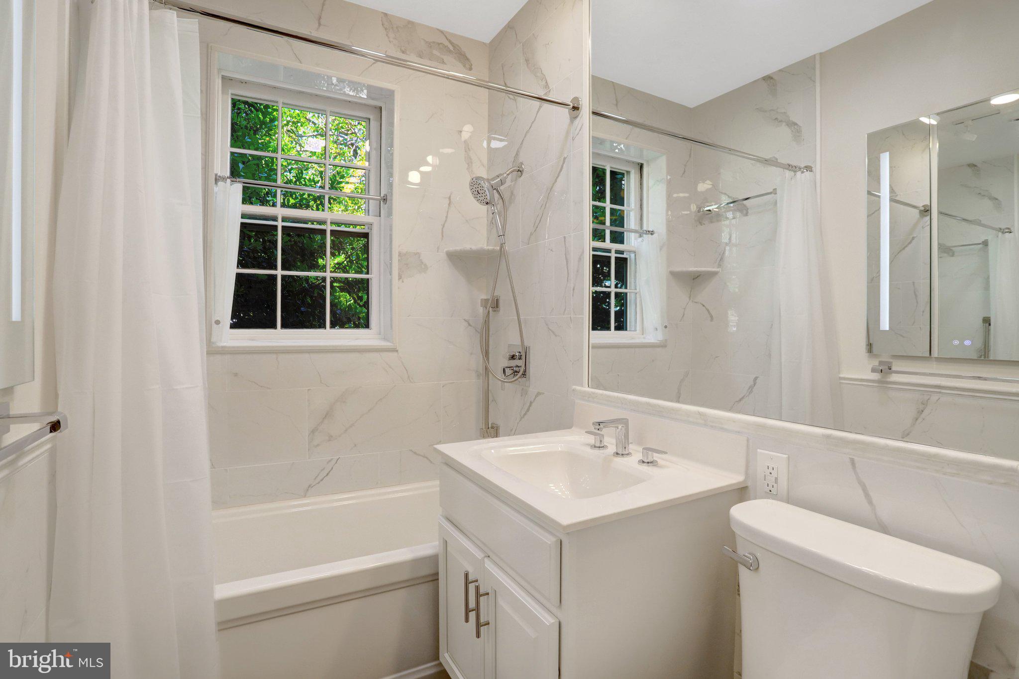 715 S WASHINGTON STREET S C-32