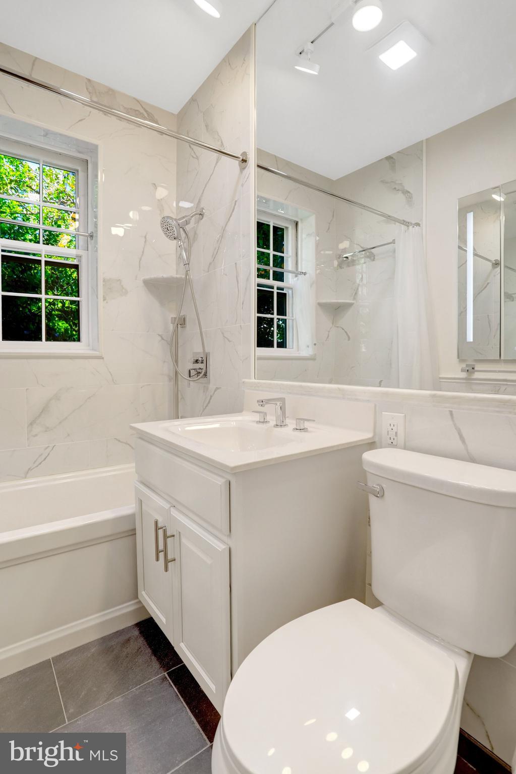 715 S WASHINGTON STREET S C-32