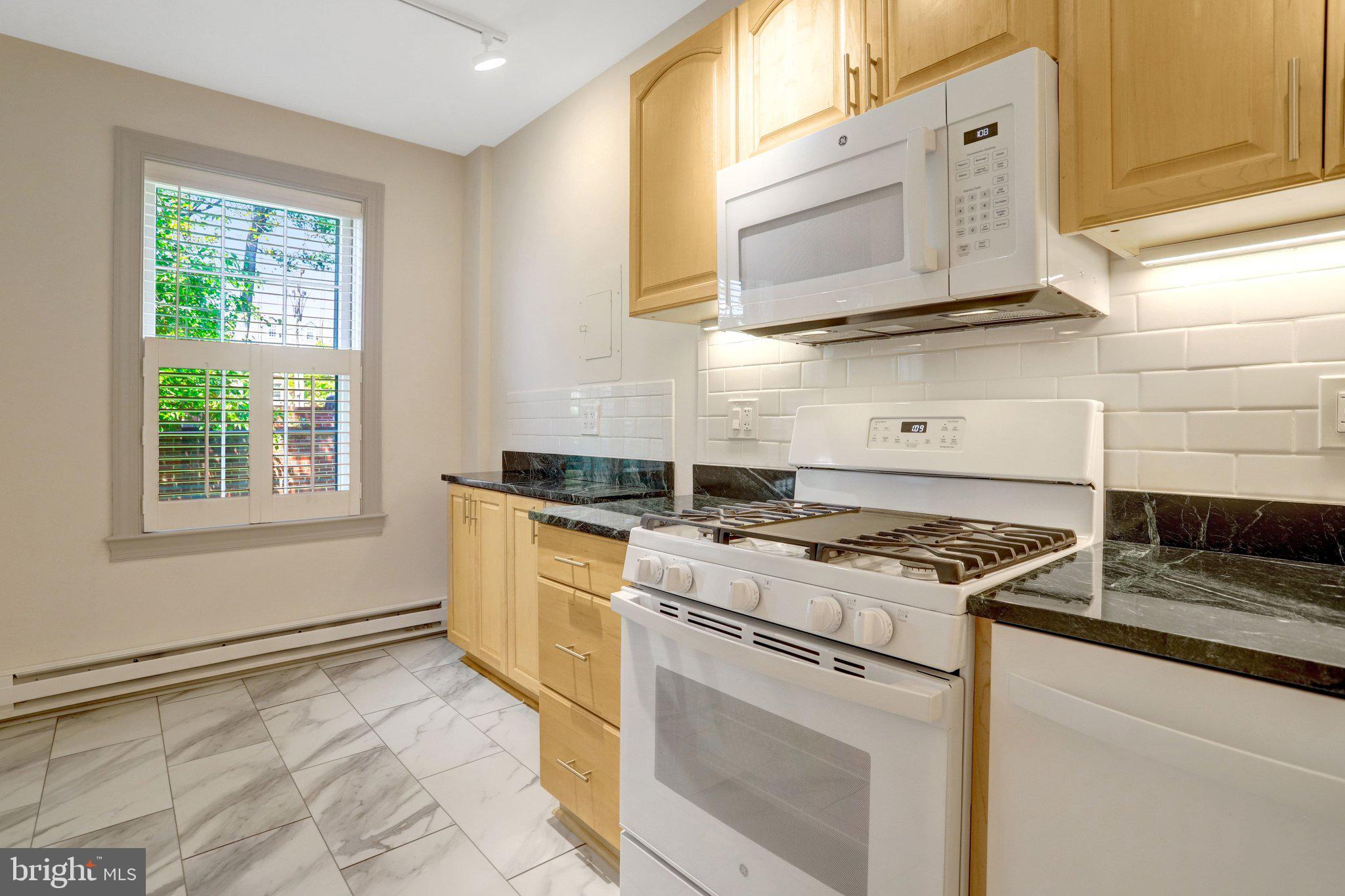 715 S WASHINGTON STREET S C-32