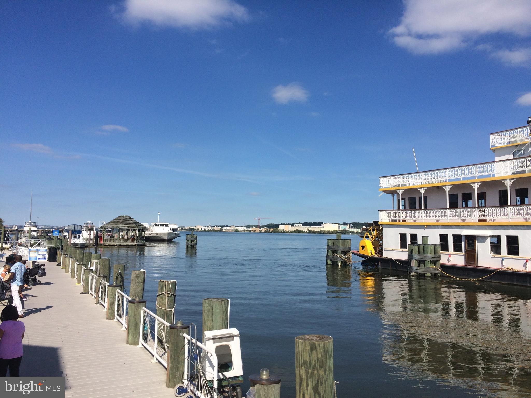 715 S WASHINGTON STREET S C-32