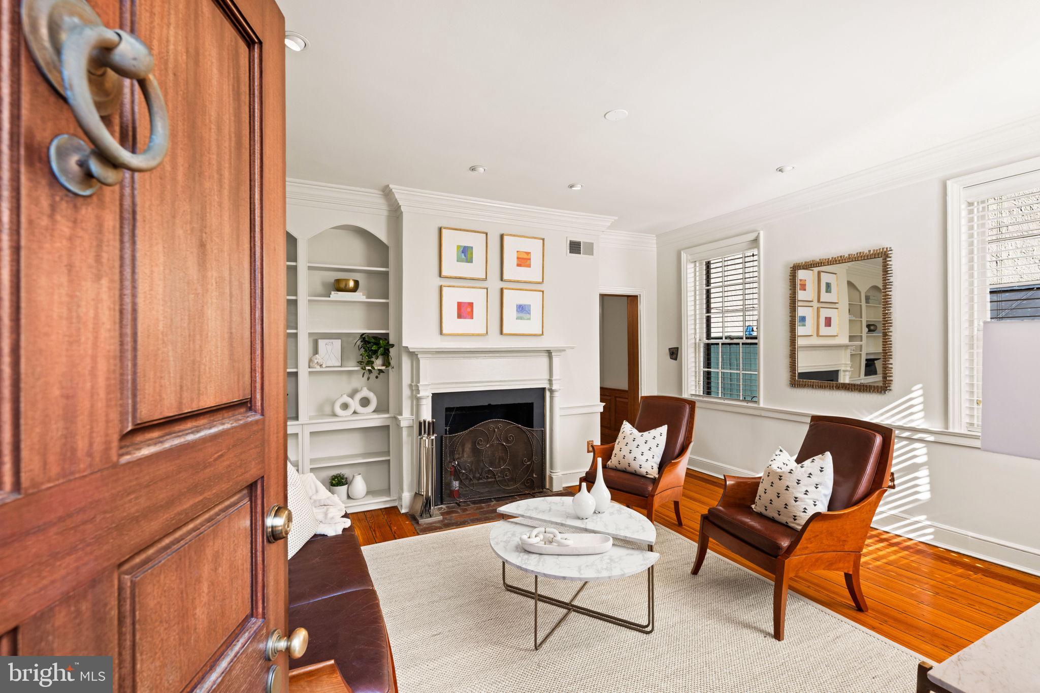 403 S FAIRFAX STREET