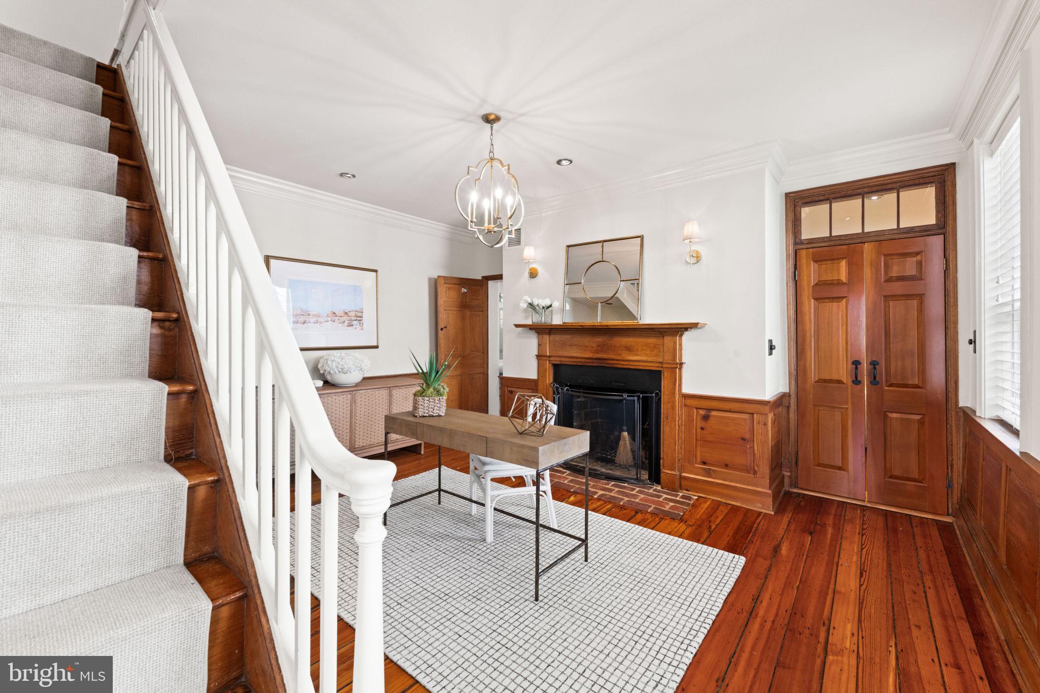 403 S FAIRFAX STREET