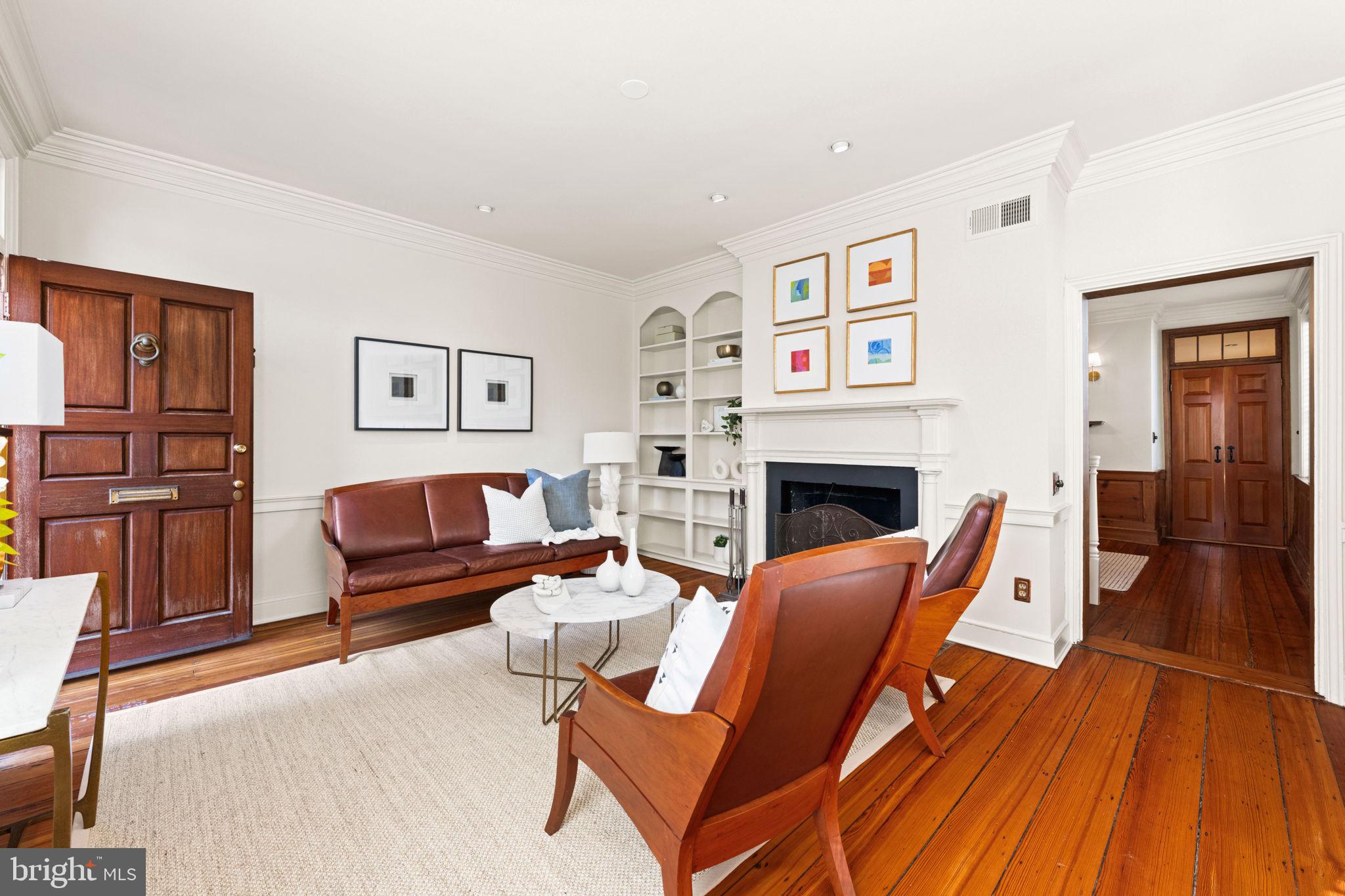 403 S FAIRFAX STREET