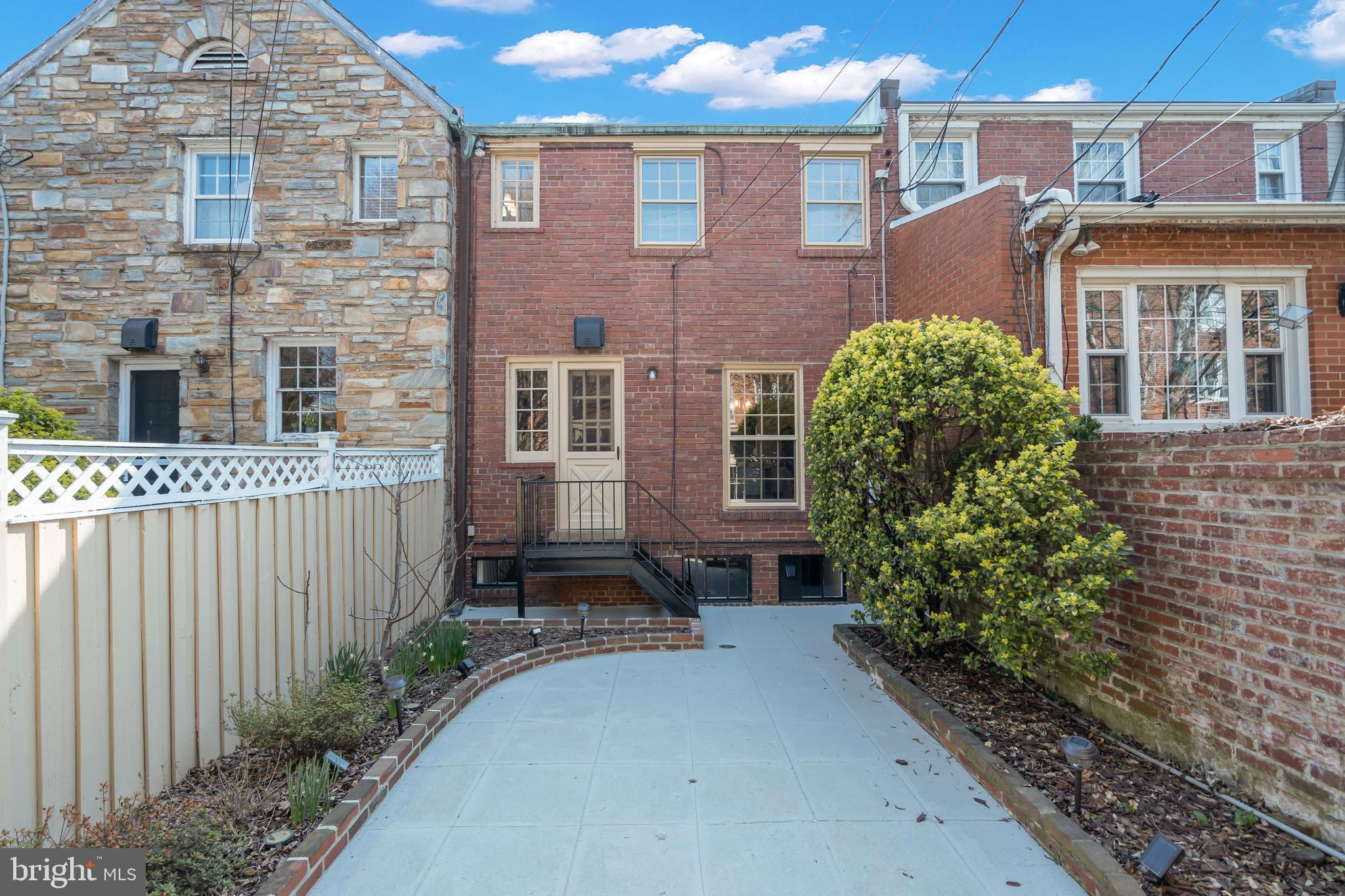 903 S SAINT ASAPH STREET