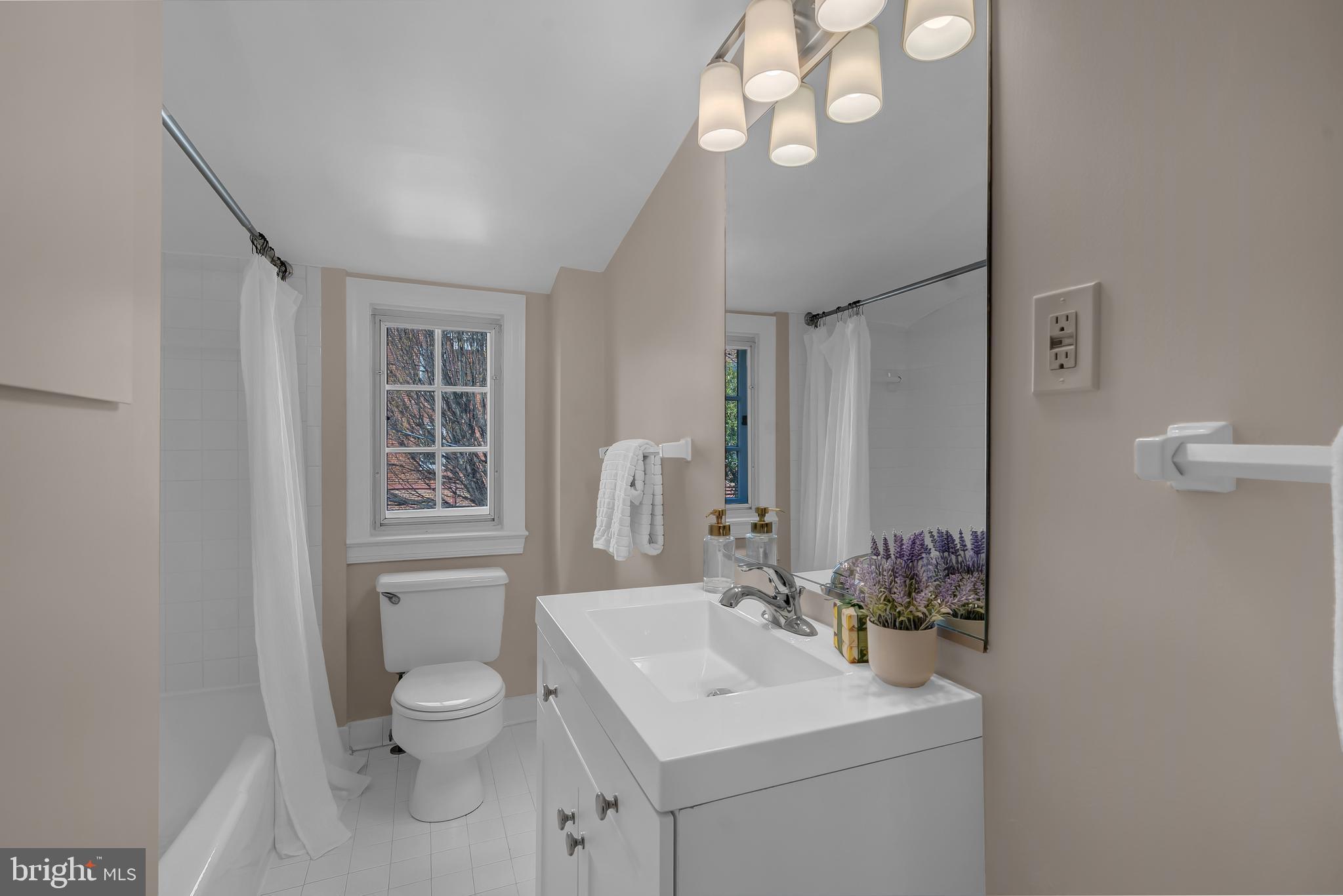 903 S SAINT ASAPH STREET