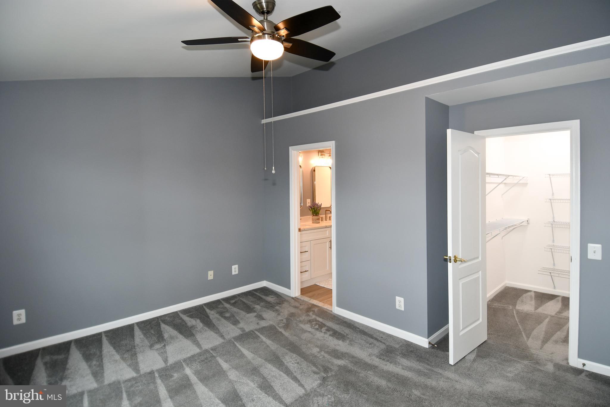 1809 KENWOOD AVENUE 301