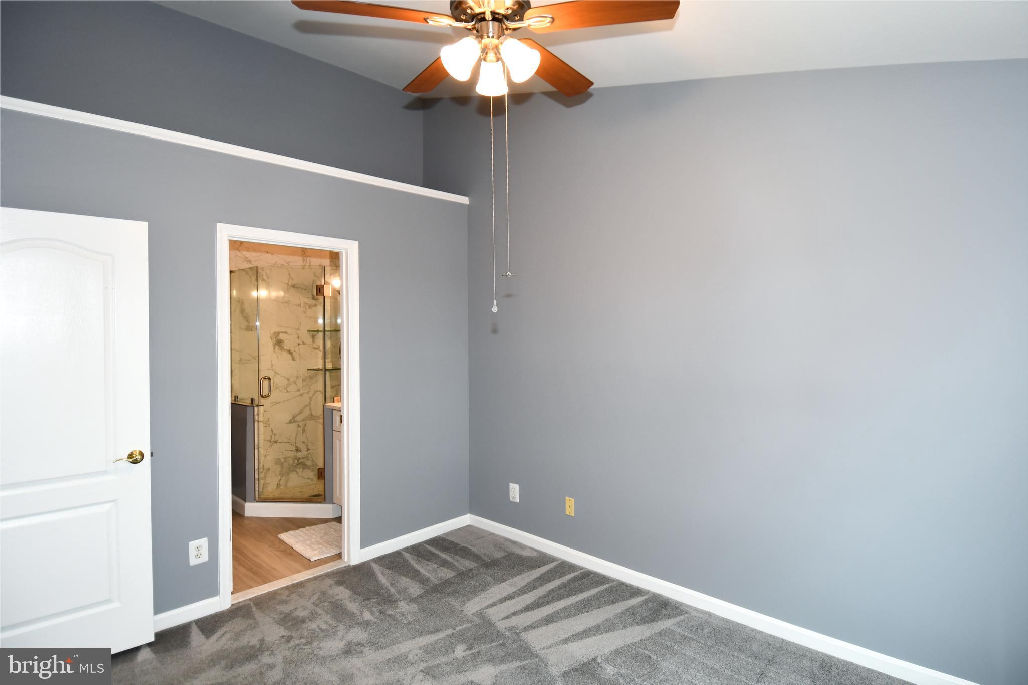 1809 KENWOOD AVENUE 301