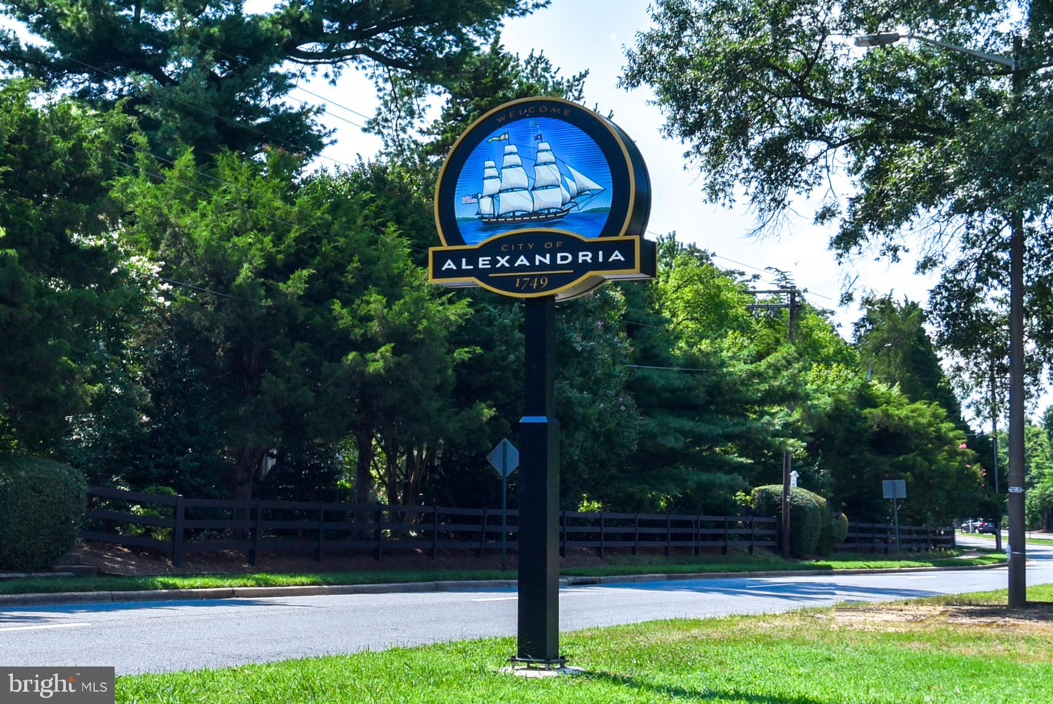 1809 KENWOOD AVENUE 301