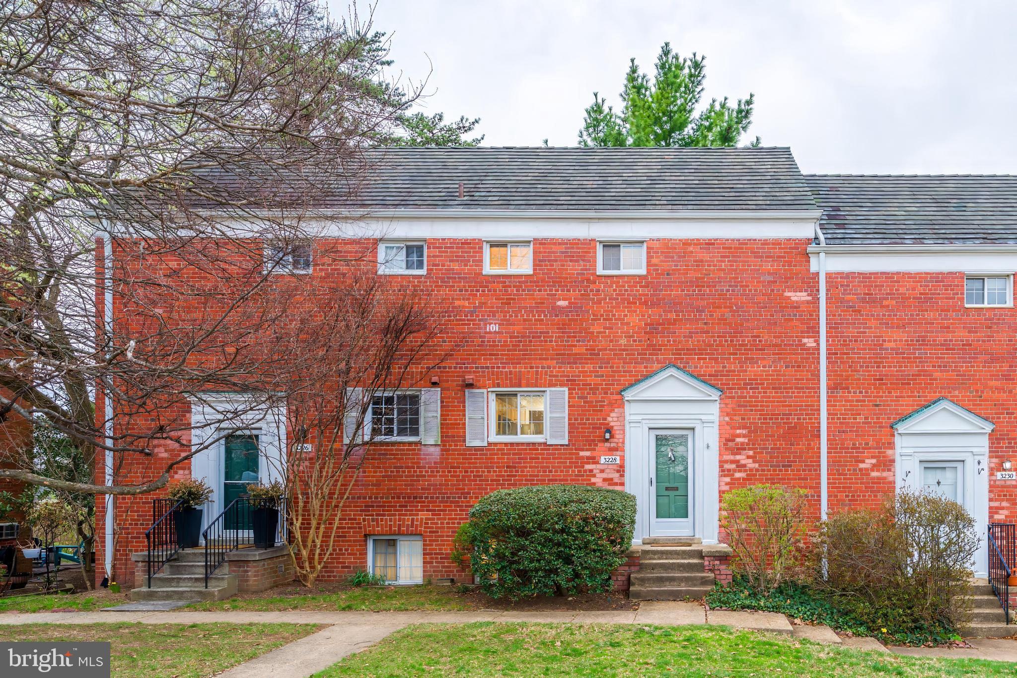 3228 WELLINGTON ROAD 3228