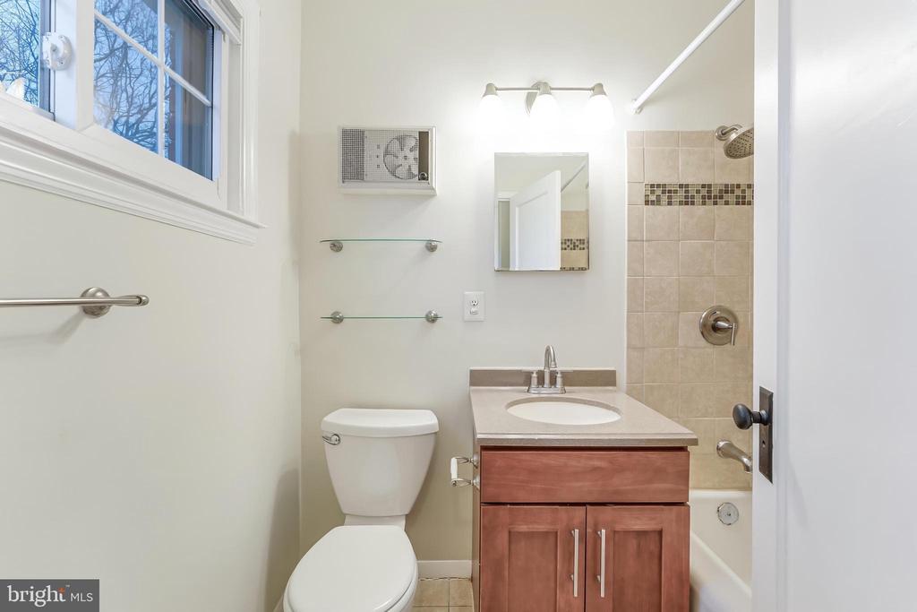 3228 WELLINGTON ROAD 3228
