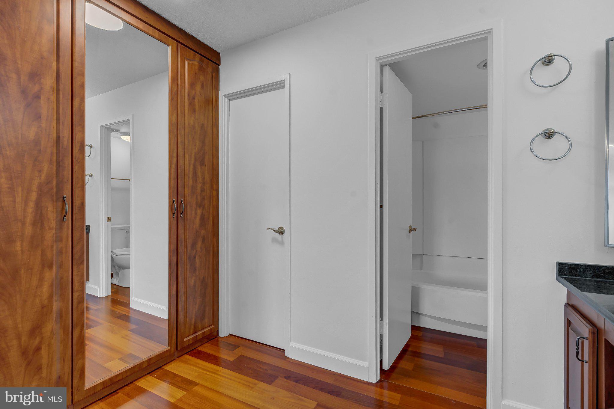 307 YOAKUM PARKWAY 1722