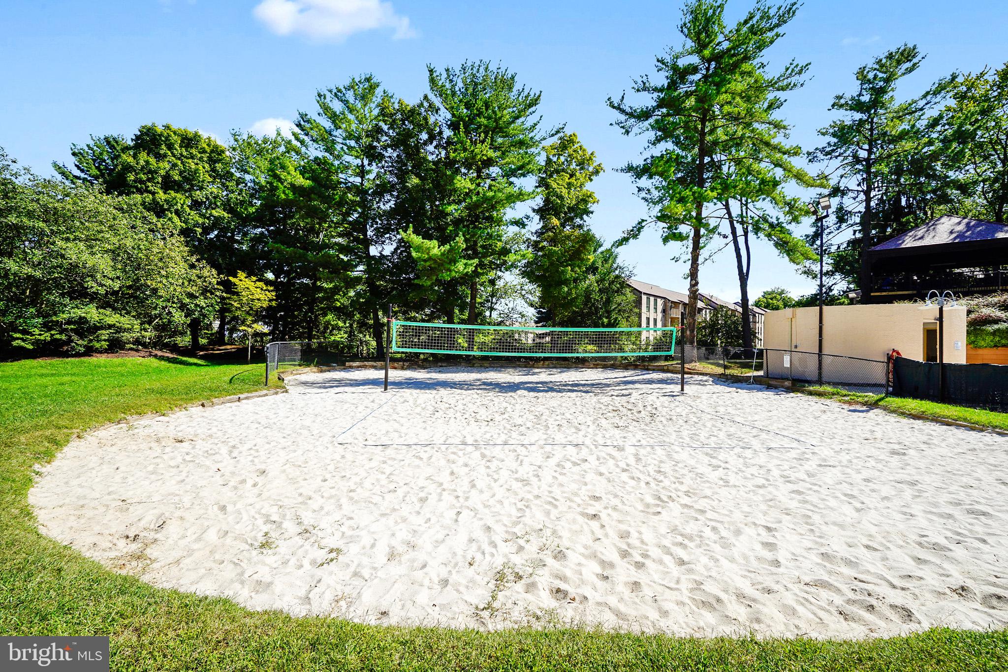 307 YOAKUM PARKWAY 1722