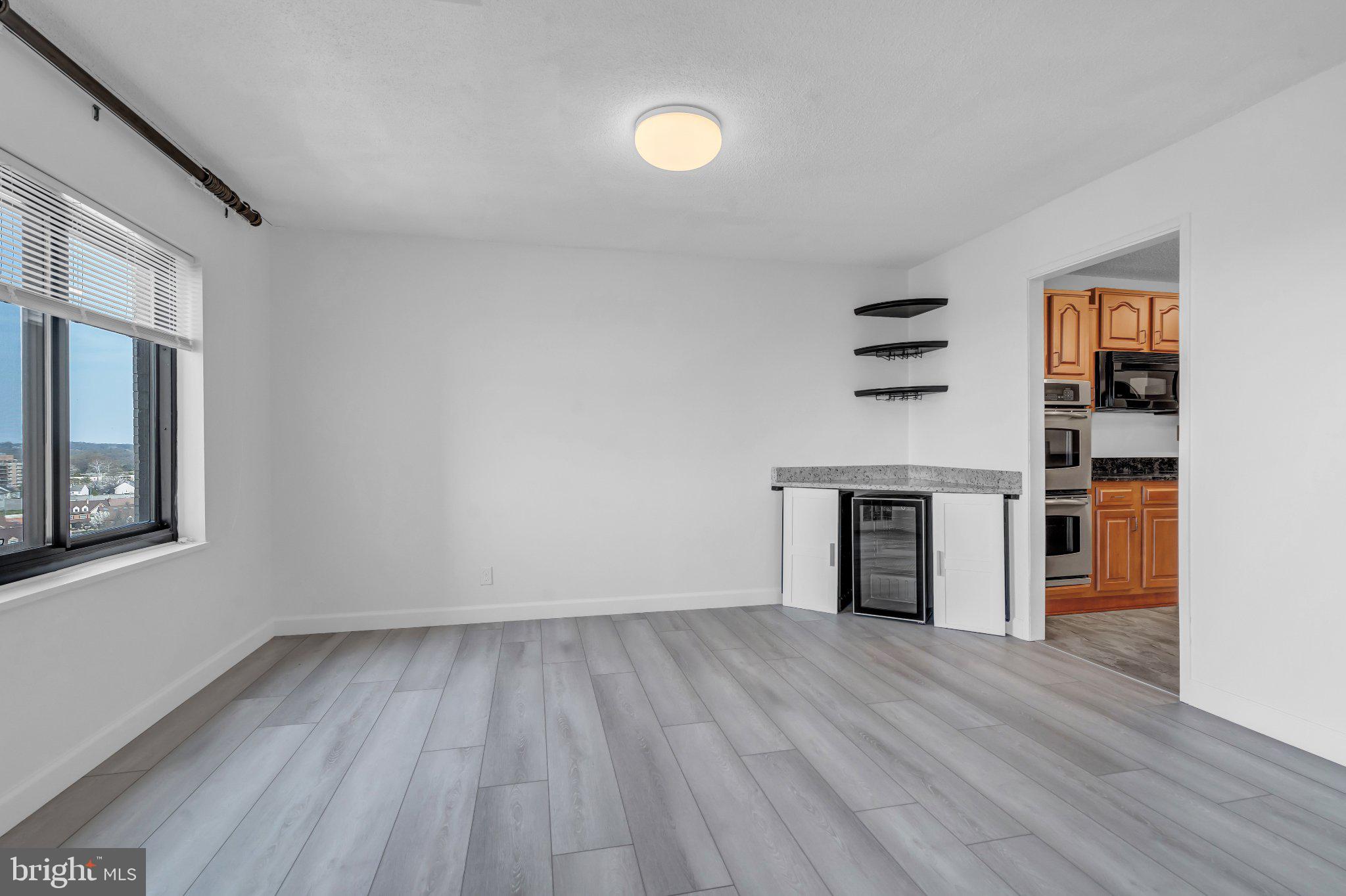 307 YOAKUM PARKWAY 1722