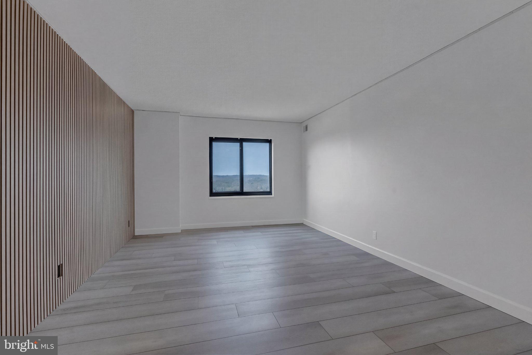 307 YOAKUM PARKWAY 1722