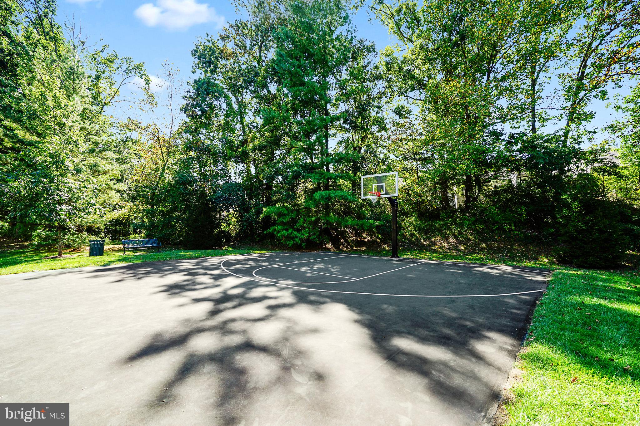 307 YOAKUM PARKWAY 1722