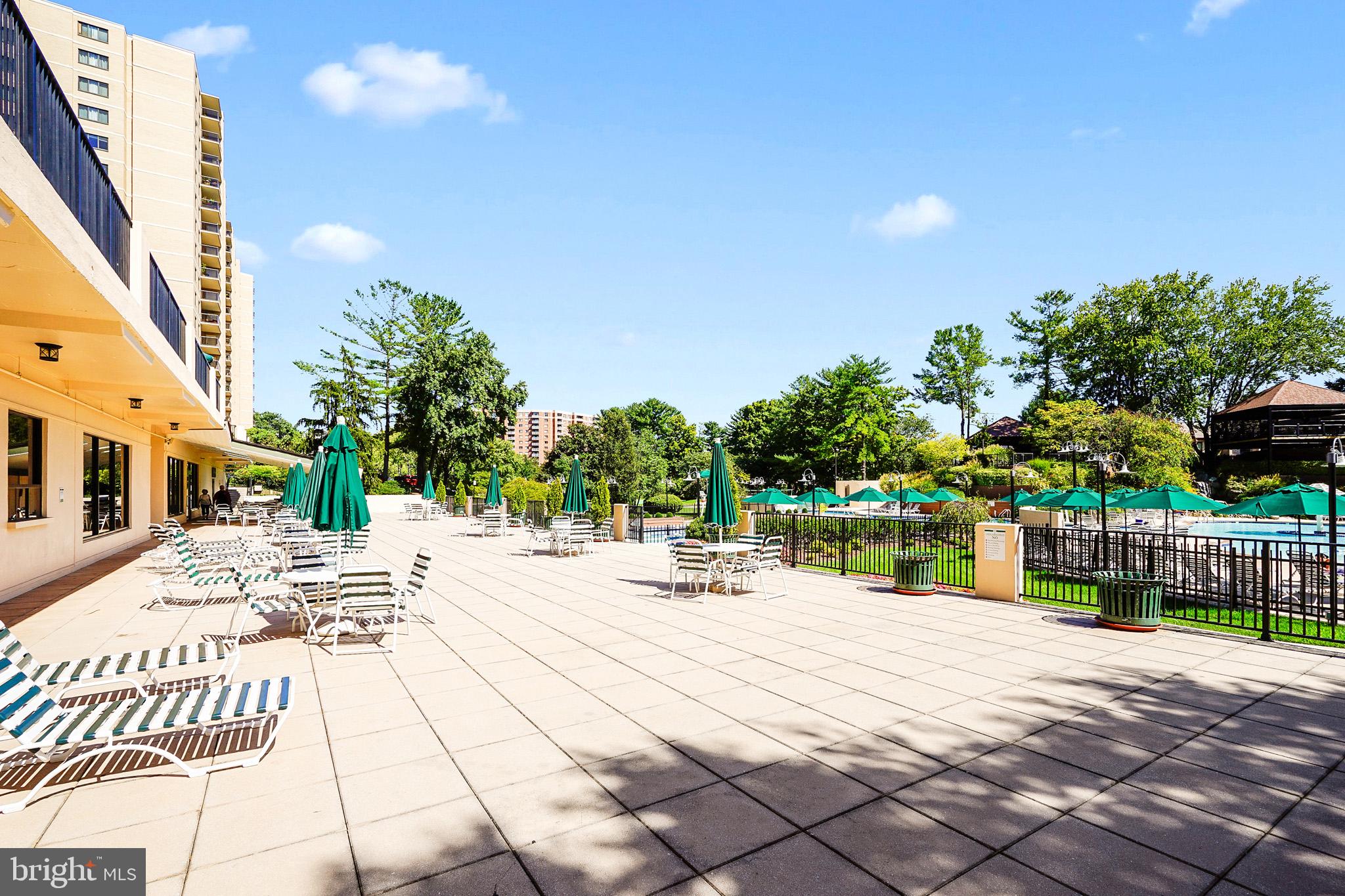 307 YOAKUM PARKWAY 1722