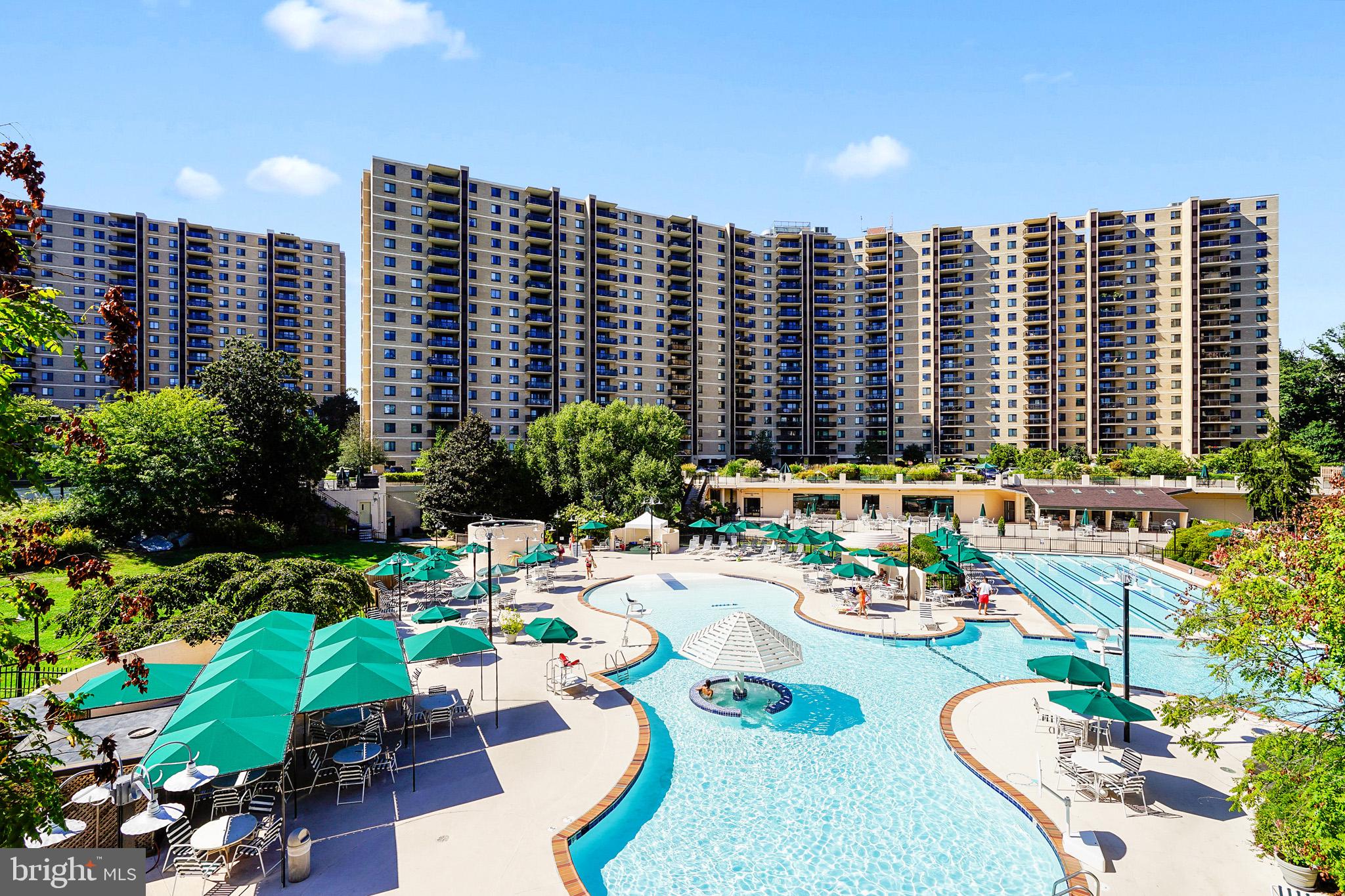 307 YOAKUM PARKWAY 1722