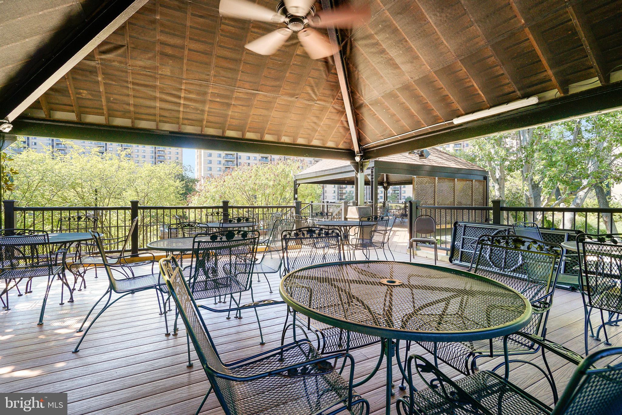 307 YOAKUM PARKWAY 1722