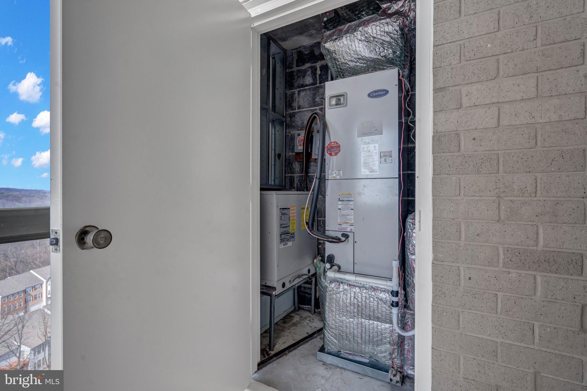 307 YOAKUM PARKWAY 1722