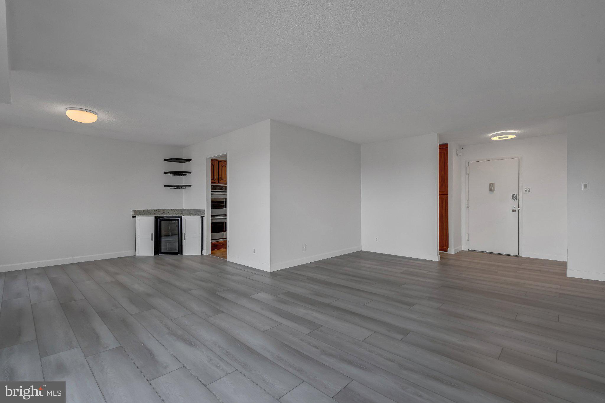 307 YOAKUM PARKWAY 1722