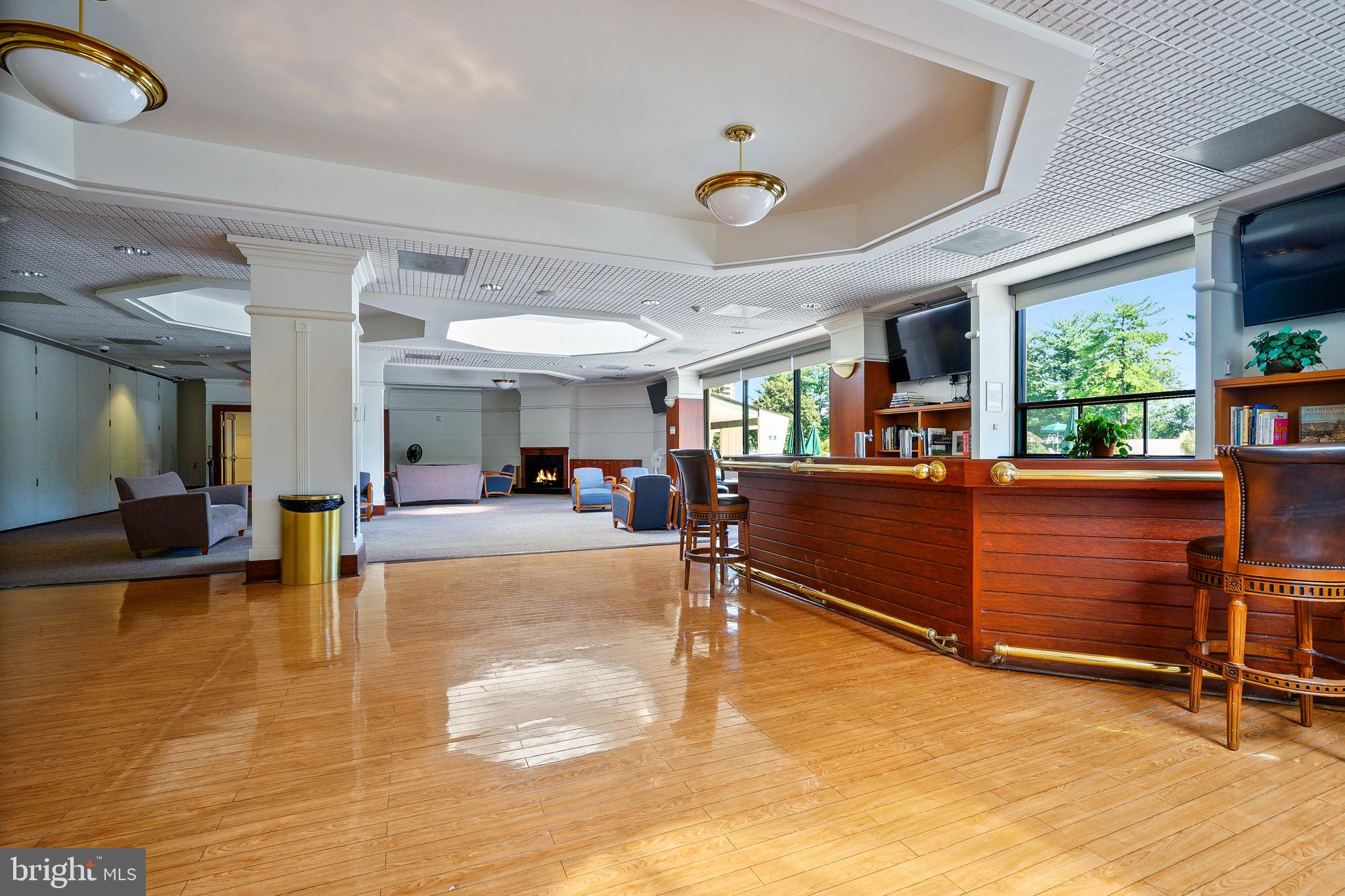 307 YOAKUM PARKWAY 1722