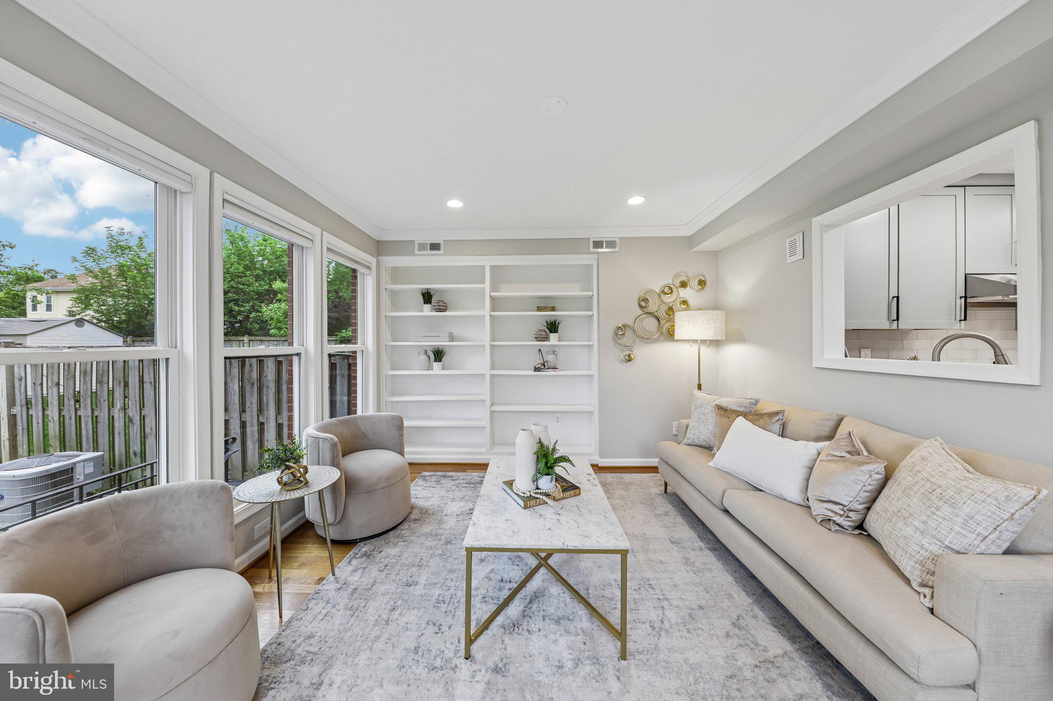 305 ASHBY STREET