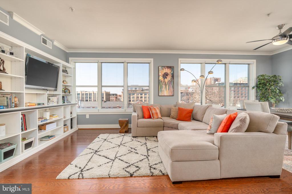 815 N PATRICK STREET 407