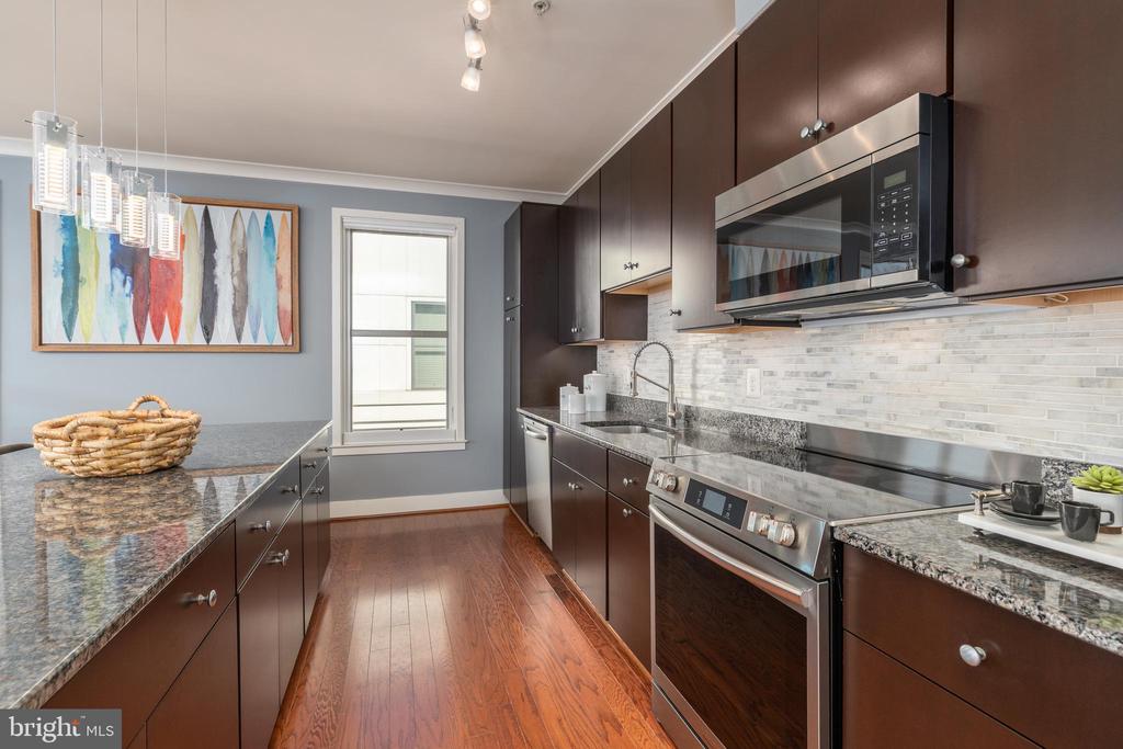 815 N PATRICK STREET 407