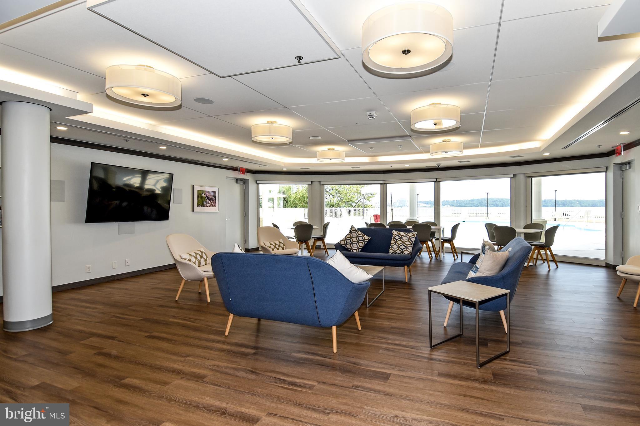 1250 S WASHINGTON STREET 816