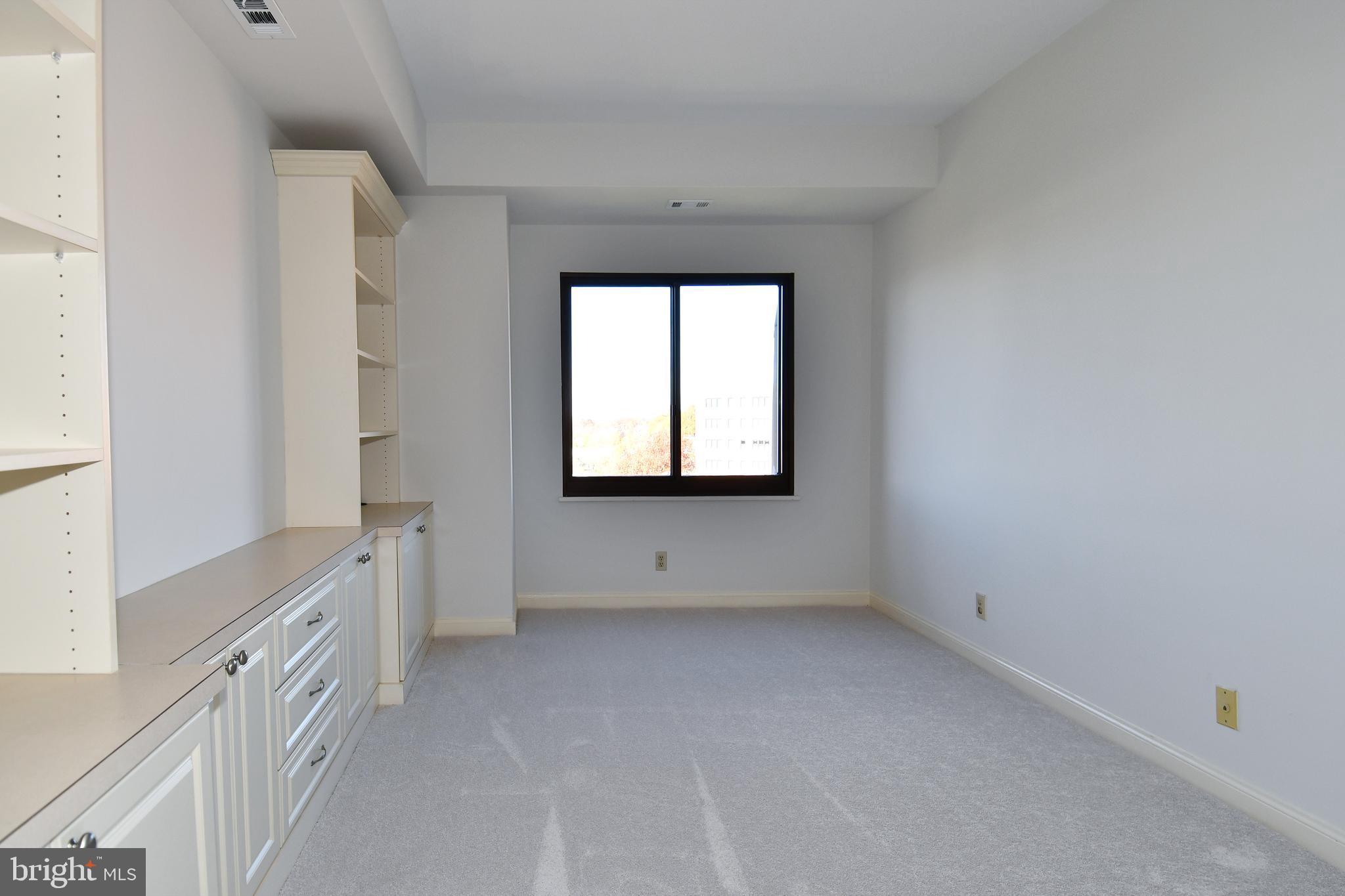 1250 S WASHINGTON STREET 816