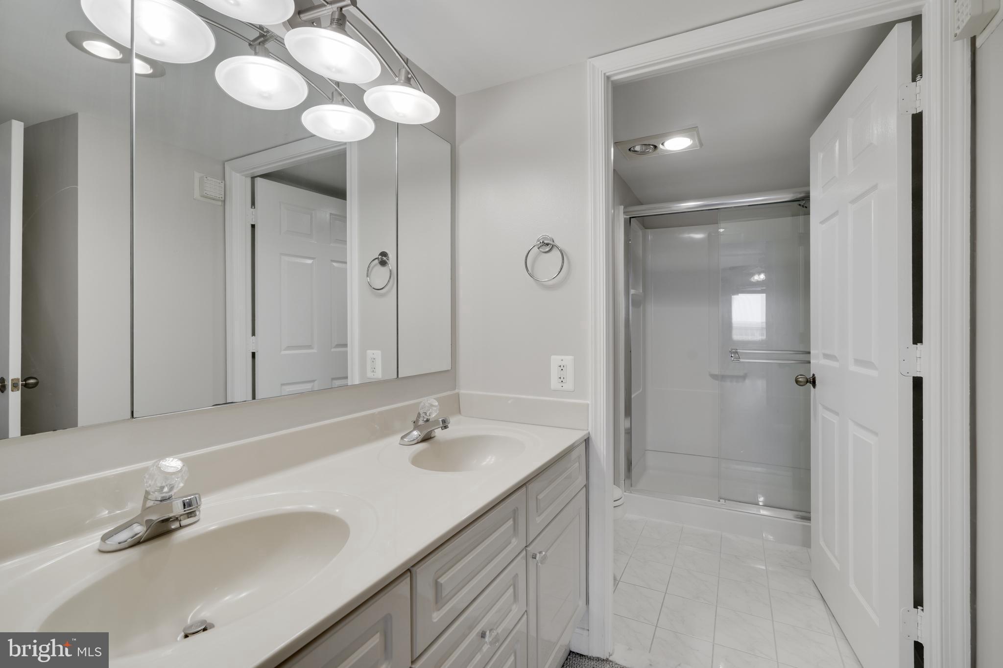 2181 JAMIESON AVENUE 1906