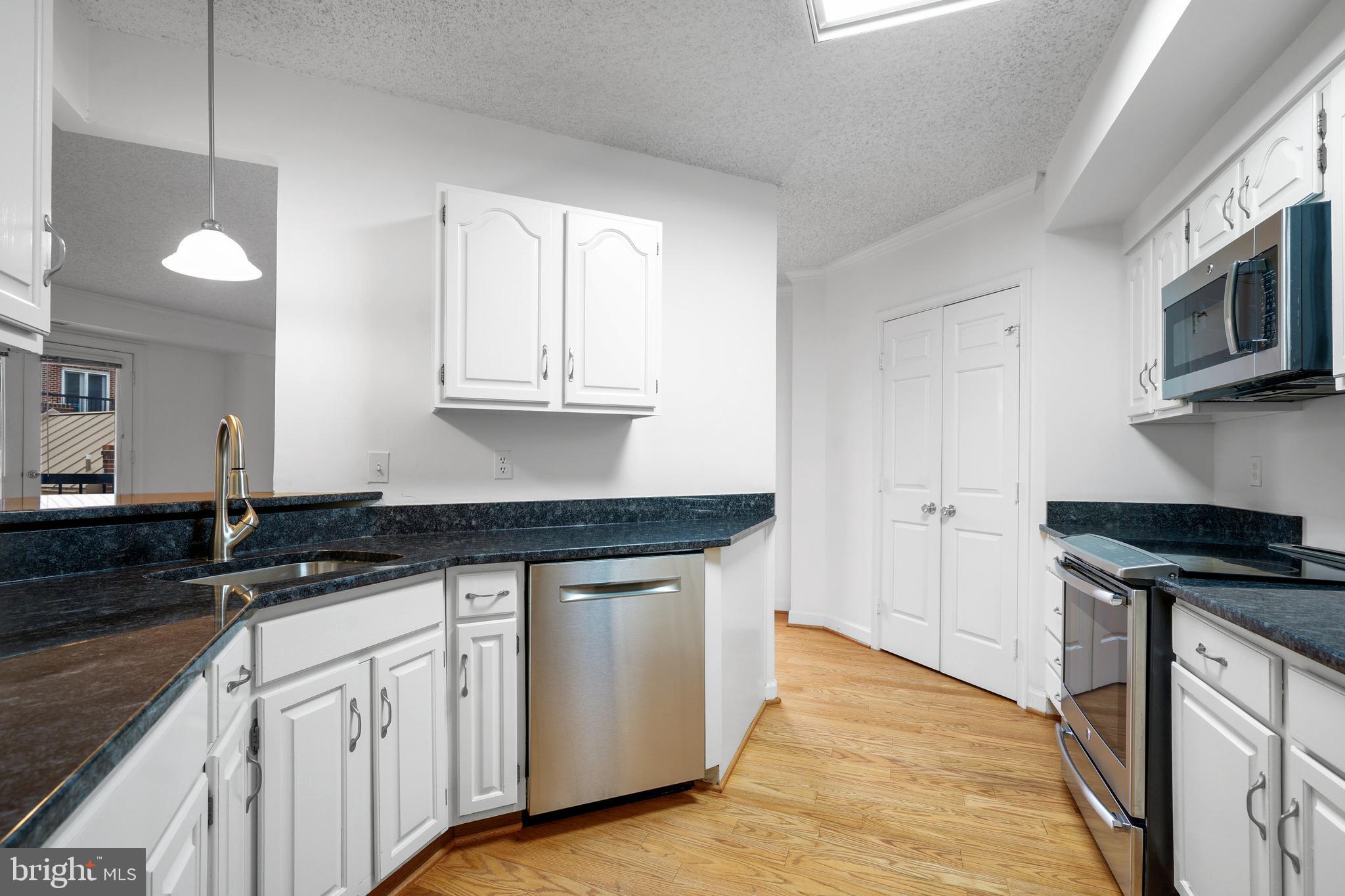 800 S SAINT ASAPH STREET 306