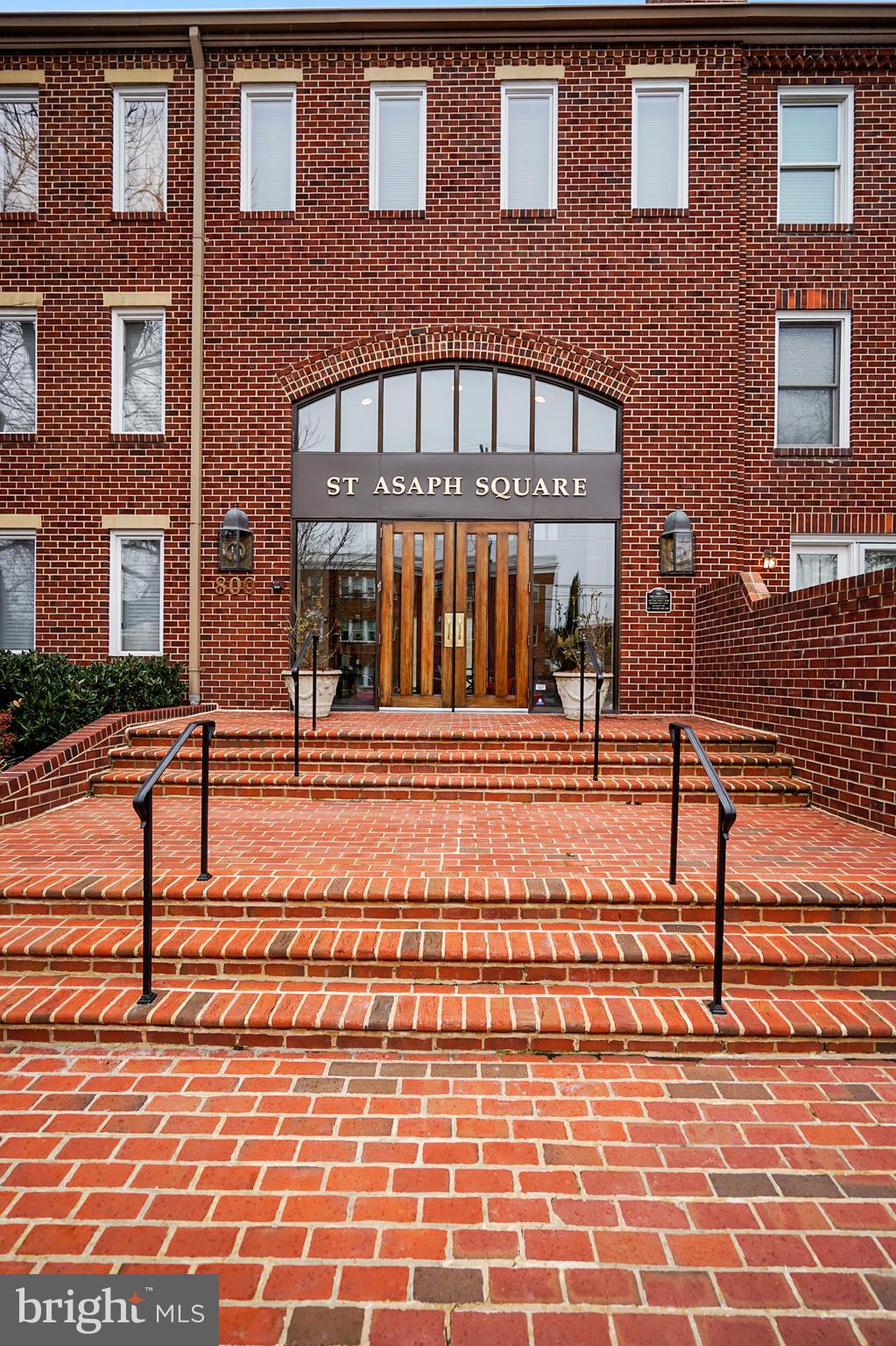 800 S SAINT ASAPH STREET 306