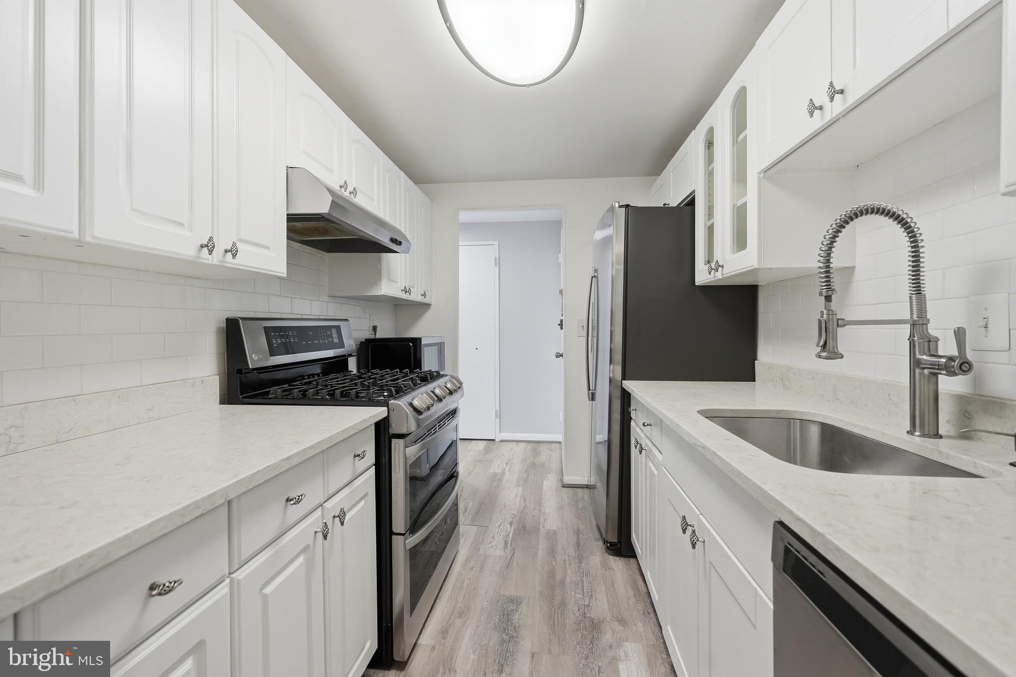 4600 DUKE STREET 519