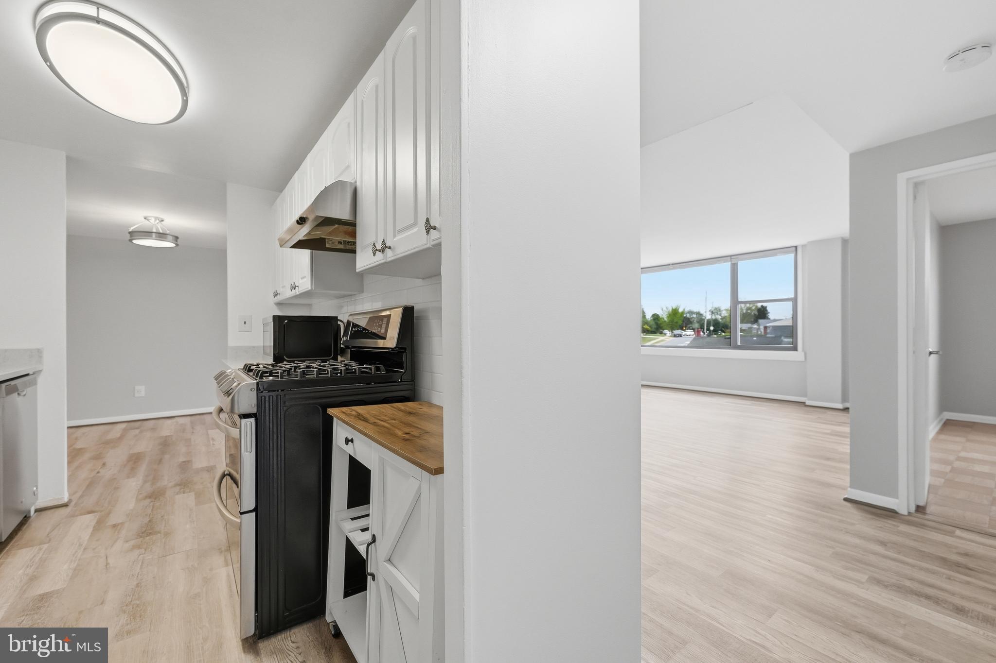 4600 DUKE STREET 519