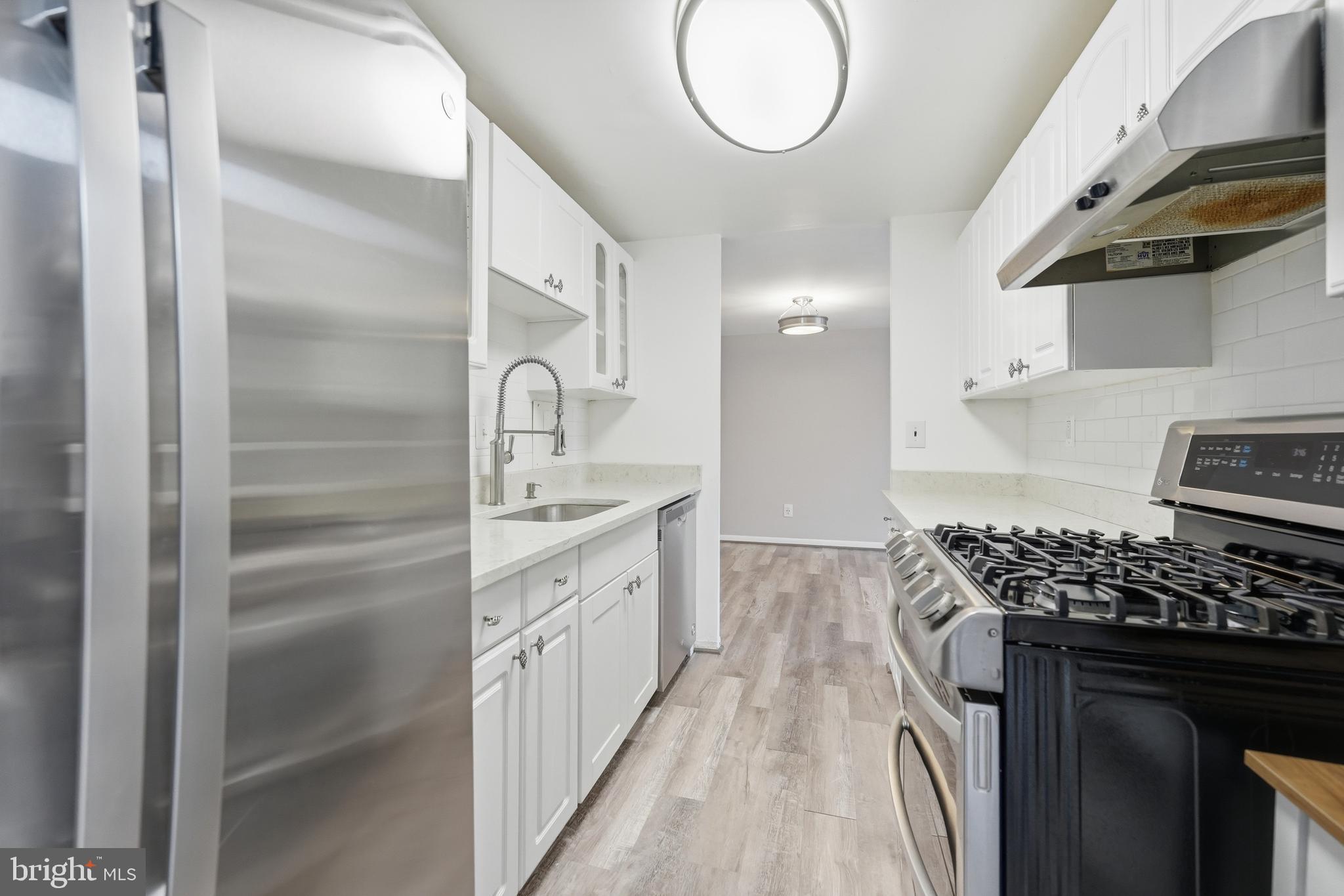 4600 DUKE STREET 519