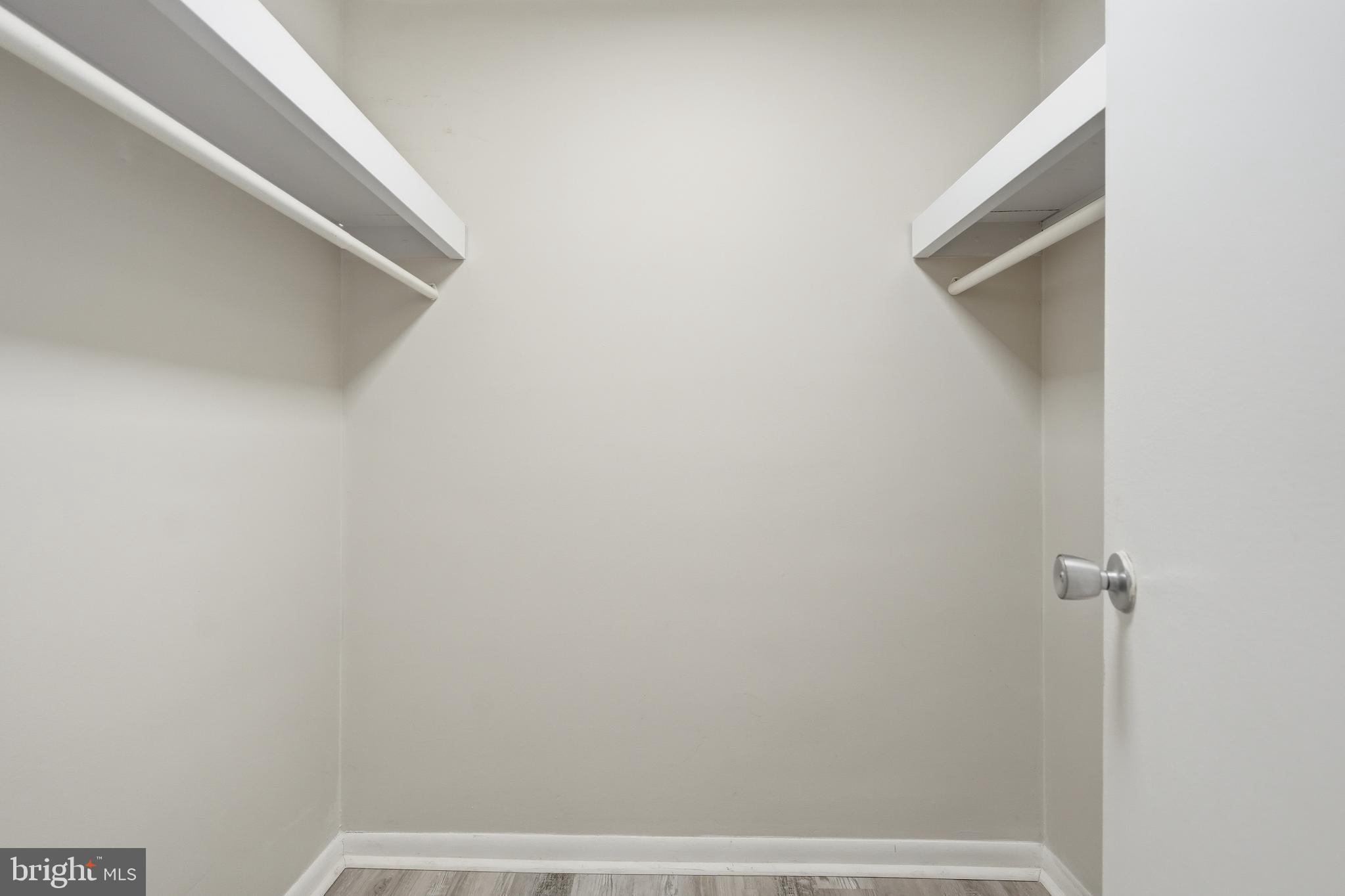 4600 DUKE STREET 519