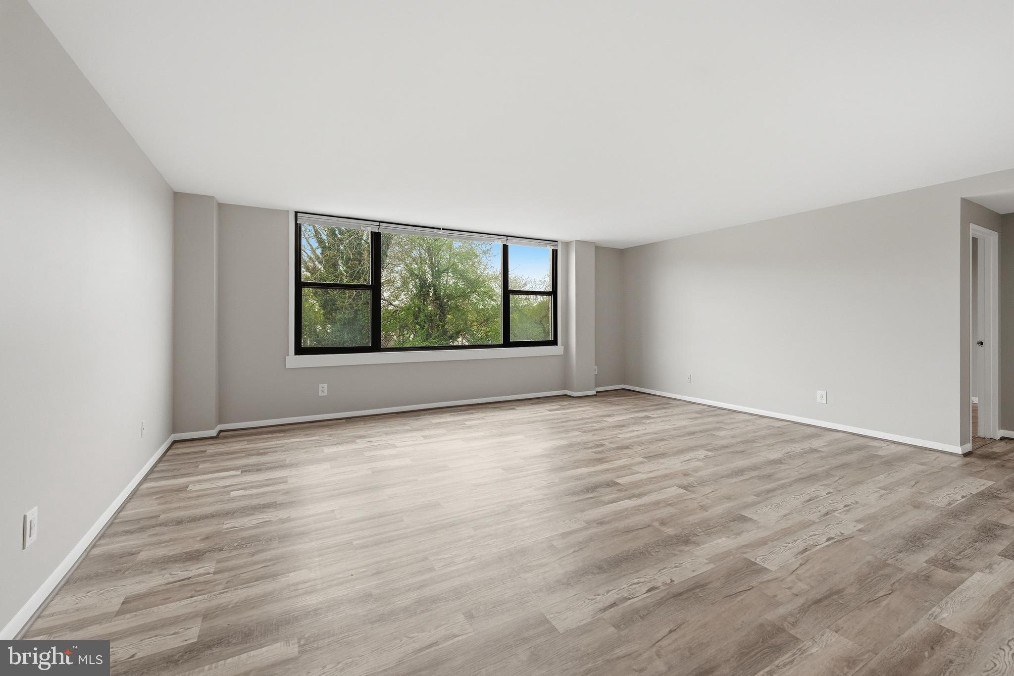 4600 DUKE STREET 519