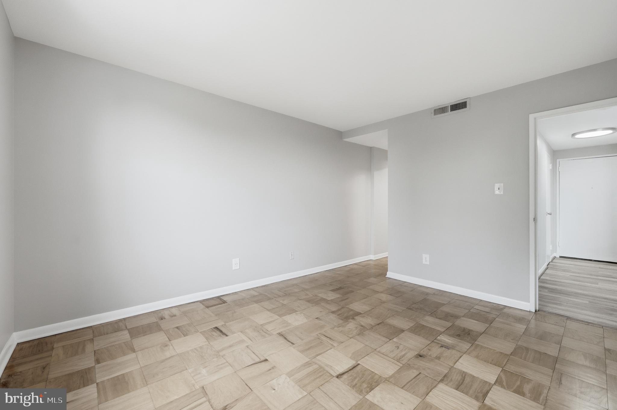 4600 DUKE STREET 519