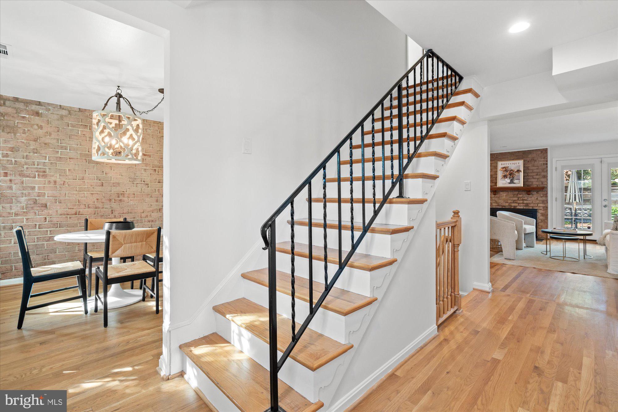 5431 RICHENBACHER AVENUE