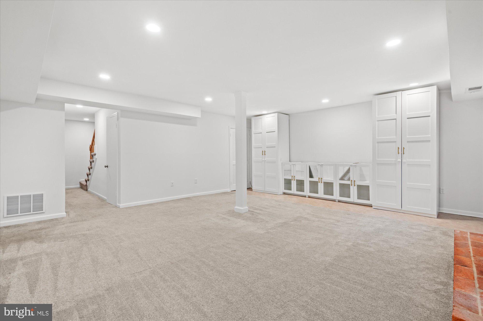 5431 RICHENBACHER AVENUE