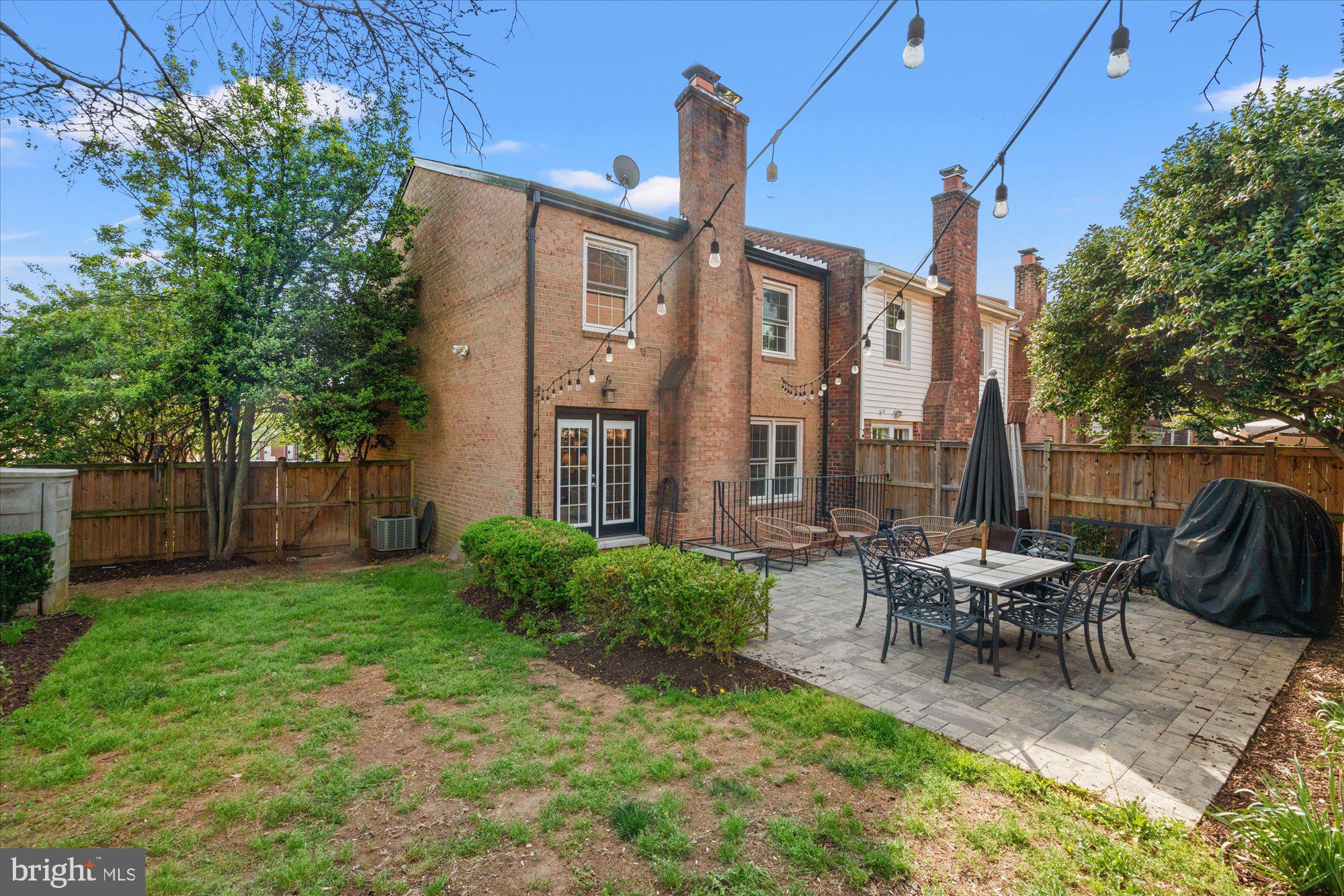 5431 RICHENBACHER AVENUE