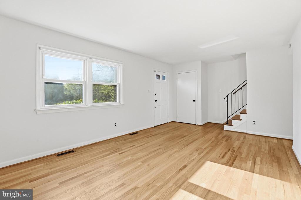 1731 PRICE STREET