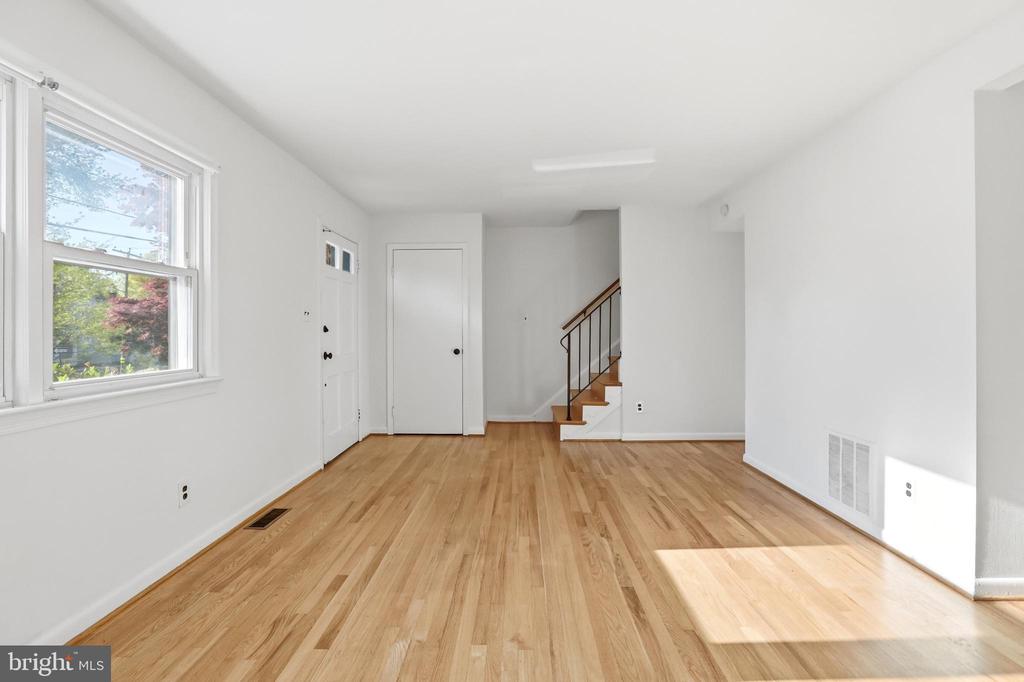1731 PRICE STREET