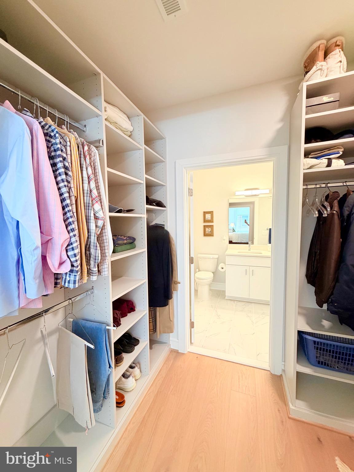 635 SLATERS LANE 301